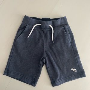 Abercrombie kids fleece shorts, size 7/8